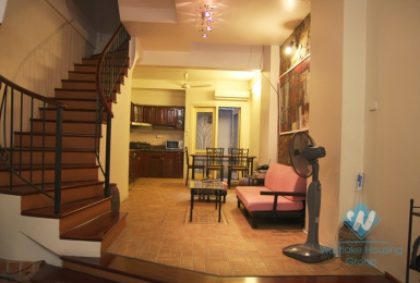 Good house for rent in Kim Ma, Ba Dinh, Ha Noi